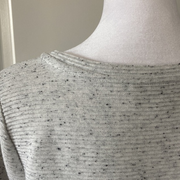 LOFT petite medium top 3/4 sleeves layered look ribbed - Picture 10 of 12